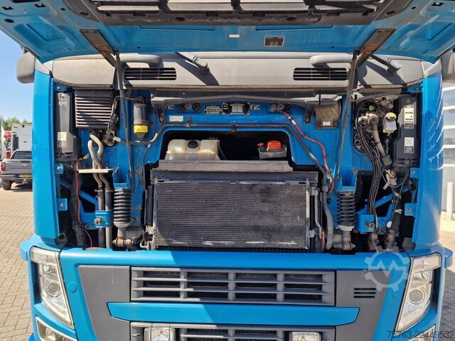 Standard-SZM Volvo FH 460 EEV - 6X2 - manual - stand clima - strai...