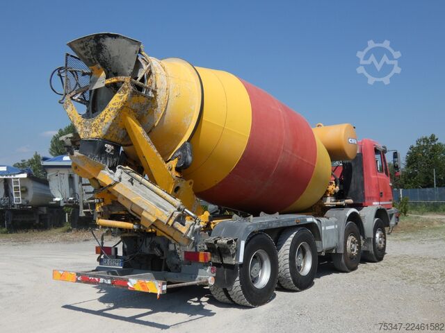 Camion malaxeur à béton Astra HD7/c 8445