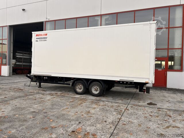 Remolque caja Möslein TKO 105 D Schwebheim  Tandem- Koffer- Anhänger, Durchladbar