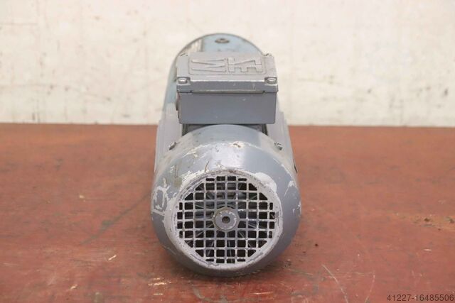 Gearmotor 0,75 kW 299 o/min SEW-Eurodrive R40A  (R40)DFT80K4