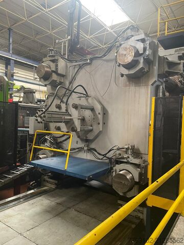 Sprøjtestøbemaskine REAL PRESS RP 4000 T