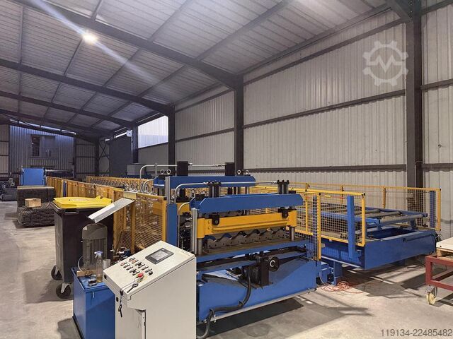 Ligne panneaux sandwich discontinue COLOMBO COLOMBO Discontinuous sandwich panel line