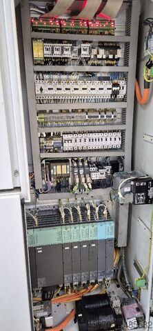 CNC turning and milling center Spinner TC300-52SMCY
