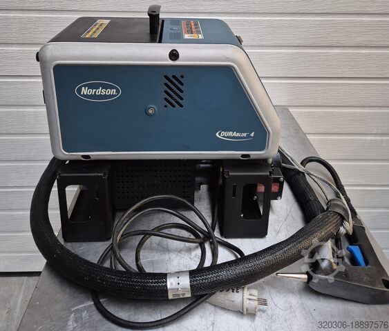 Mașină de ambalat Nordson Durablue 4 met tandradpomp