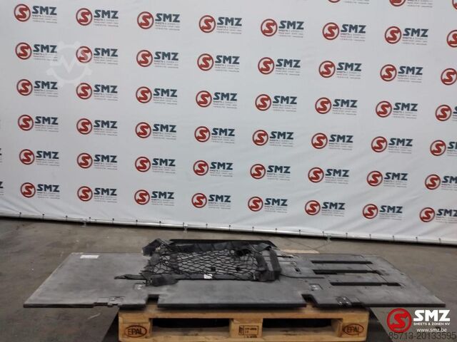 Interieur Volvo Occ Plaat bed onder Volvo FH4 84078848