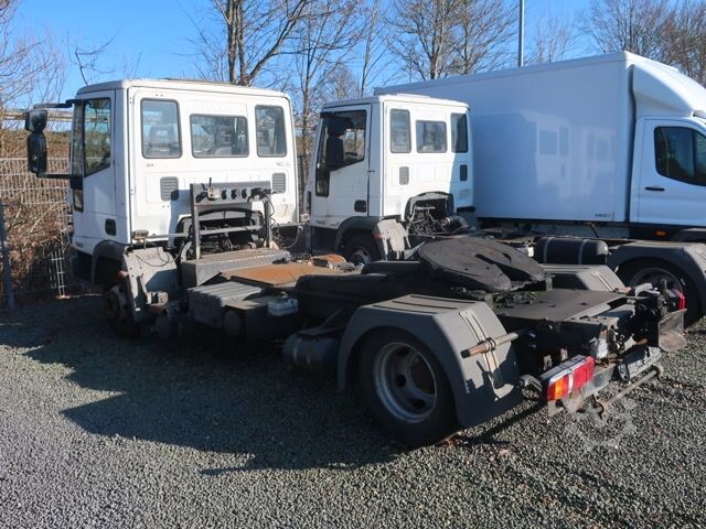 Standard tractor unit Iveco 75 E 18 Rangiermaschine Euro 5
