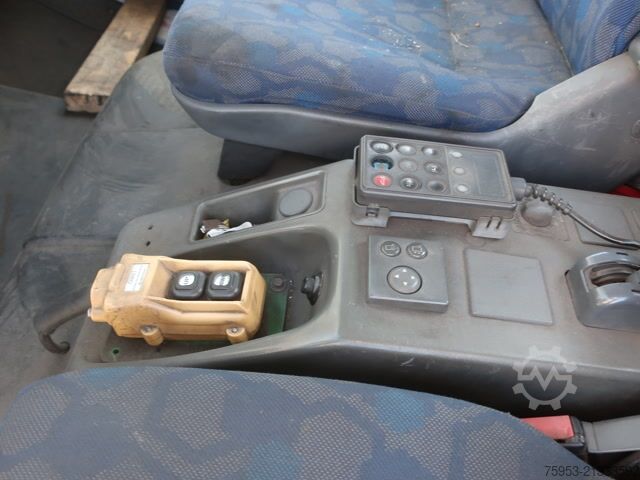 Standard tractor unit Iveco 75 E 18 Rangiermaschine Euro 5