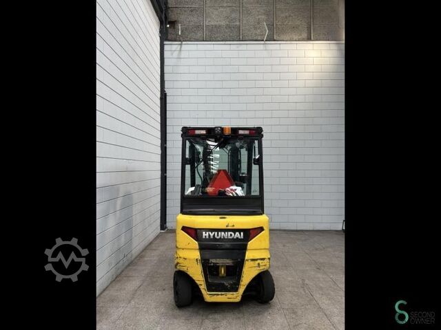 Gabelstapler Hyundai 25BH 9