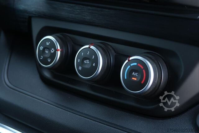 Break cu acoperiș înalt Renault Trafic 2.0 Blue dCi 150 L2H1 AUT/ NAVI/ CRUISE/...