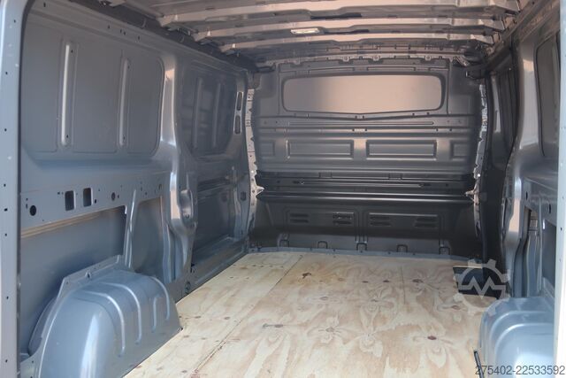 Break cu acoperiș înalt Renault Trafic 2.0 Blue dCi 150 L2H1 AUT/ NAVI/ CRUISE/...