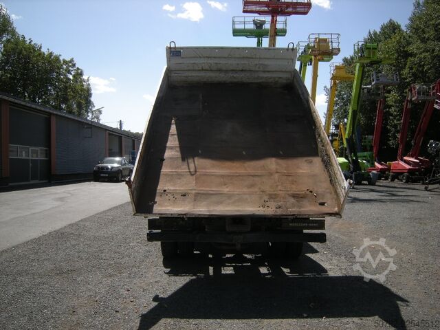 Autoutilitară basculantă Mercedes-Benz Vario 816 Kipper