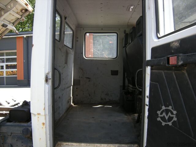 Autoutilitară basculantă Mercedes-Benz Vario 816 Kipper