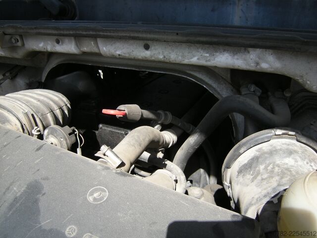 Autoutilitară basculantă Mercedes-Benz Vario 816 Kipper