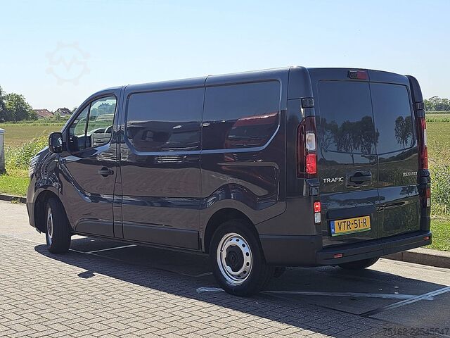 Yüksek tavanlı istasyon vagonu RENAULT TRAFIC 2.0 DCI ac LED EURO6
