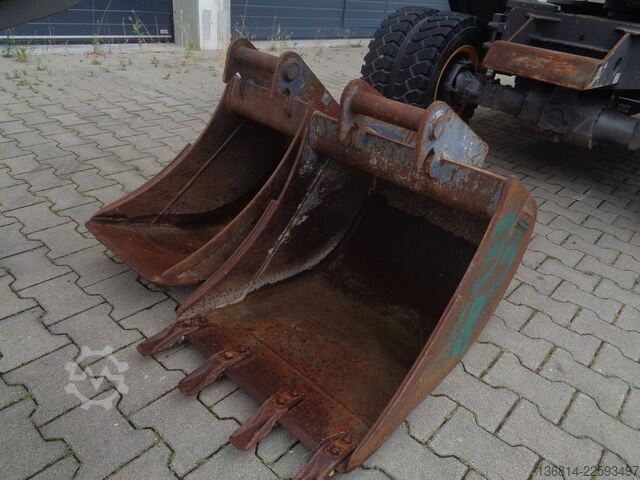 Kolový bagr VOLVO EW60E Powertilt HS03 + Löffelpaket Klima