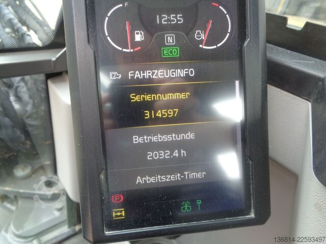 Kolový bagr VOLVO EW60E Powertilt HS03 + Löffelpaket Klima