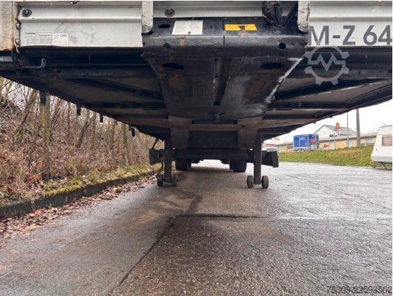 Öppen semitrailer med kapell KRONE SZ Mega mit 435/50R19,5 Bereifung - Edscha - SAF