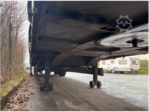 Öppen semitrailer med kapell KRONE SZ Mega mit 435/50R19,5 Bereifung - Edscha - SAF