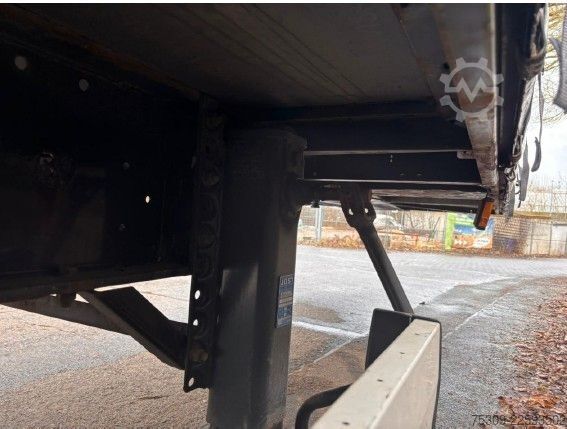 Öppen semitrailer med kapell KRONE SZ Mega mit 435/50R19,5 Bereifung - Edscha - SAF