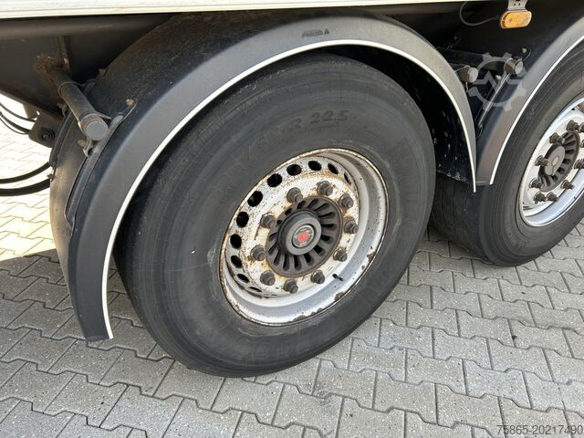 Transporte refrigerado/congelado H.T.F. HZO 39 / Carrier Vector 1800 Frigo / Loadlift 2...
