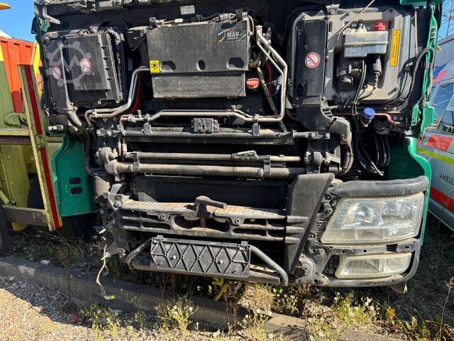 Standard SZM MAN TGS 18.480 Hydrodrive 4x4 beschädigt