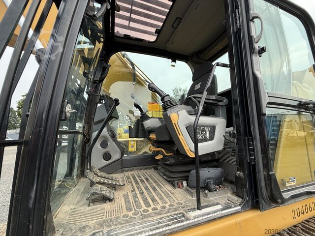 Bandgrävare CATERPILLAR 330 Kettenbagger 30,8 Ton *5035 BTH