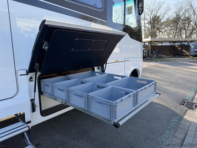 Integraal camper NIESMANN+BISCHOFF Flair 920 ER 207 PS / 7,49 t / Vollausstattung