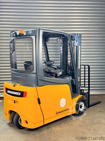 Elektrická tříkolka Jungheinrich EFG 218k - nur 3562 Std - Service Neu Batterie 90%