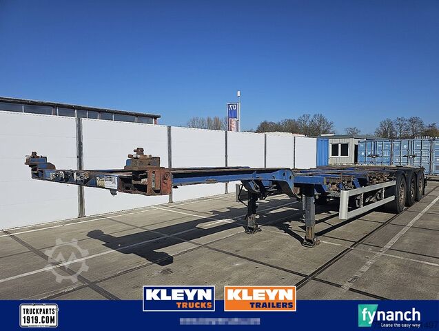 Přeprava kontejnerů KRONE SD 27 EL 40 FT