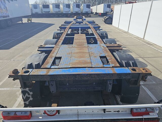 Přeprava kontejnerů KRONE SD 27 EL 40 FT