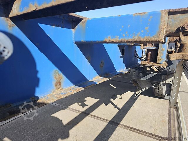 Přeprava kontejnerů KRONE SD 27 EL 40 FT