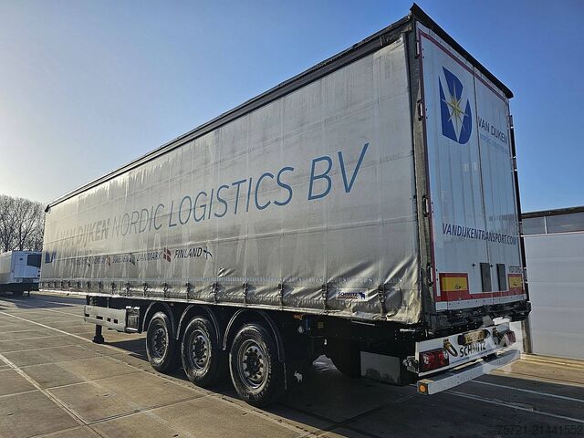 Posuvné plachty SCHMITZ N/A