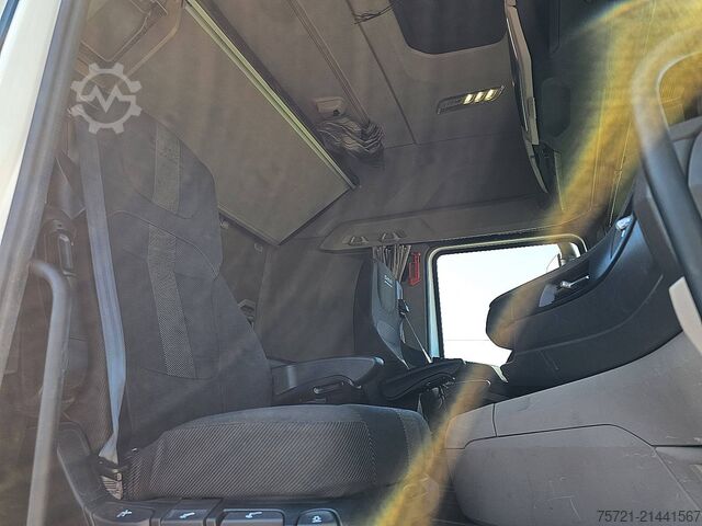 Standard-SZM DAF XG 480