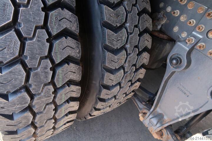 Hákový nosič kontejnerů Volvo FH 460 6x4