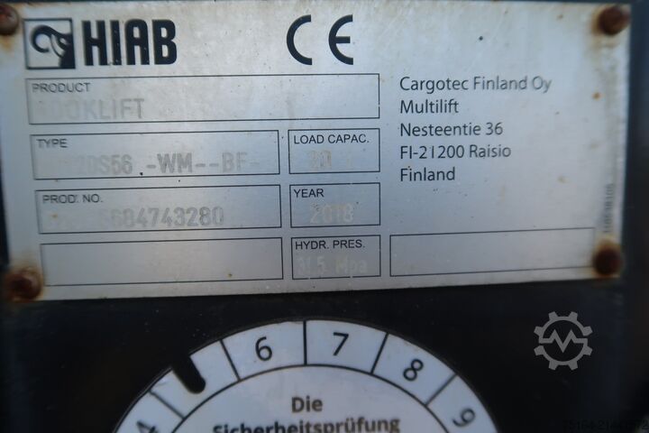 Hákový nosič kontejnerů Volvo FH 460 6x4