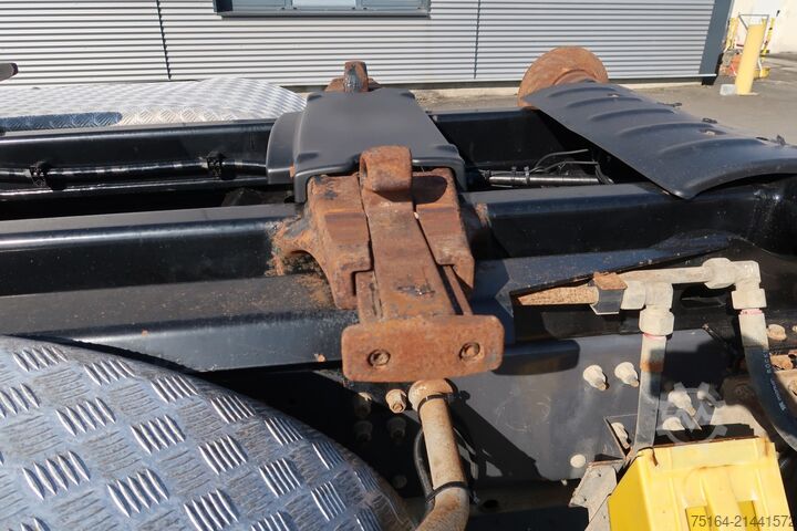 Hákový nosič kontejnerů Volvo FH 460 6x4