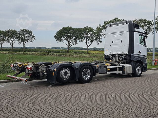  MERCEDES-BENZ ACTROS 2548 6X2 RETARDER WB490