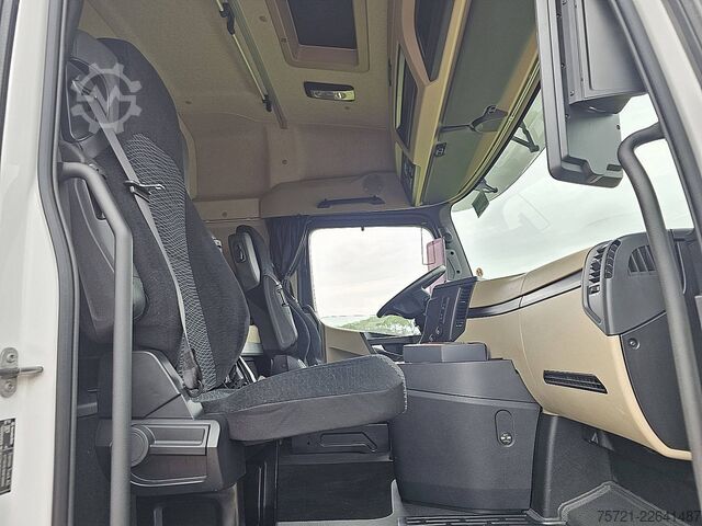  MERCEDES-BENZ ACTROS 2548 6X2 RETARDER WB490