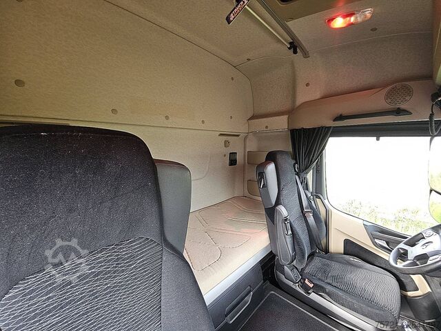 Standard-SZM MERCEDES-BENZ ACTROS 1836