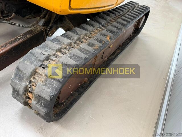 Minibagr Caterpillar 303.5 CR