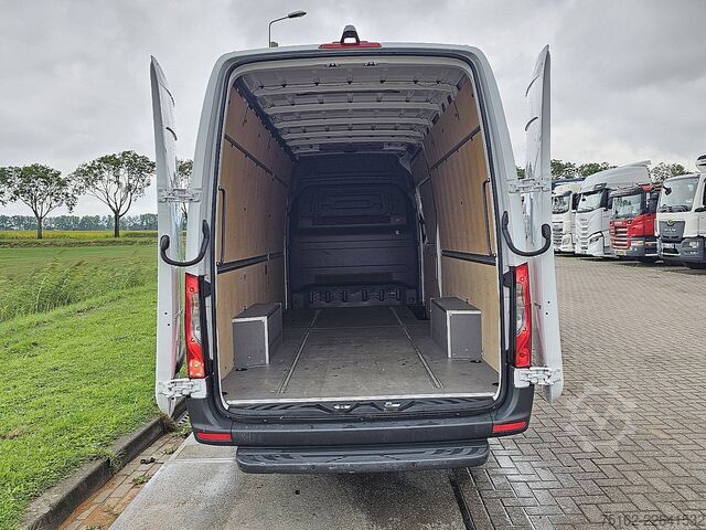 Kombi med högt tak MERCEDES-BENZ SPRINTER 317 L3H2 Maxi LED Mbux10