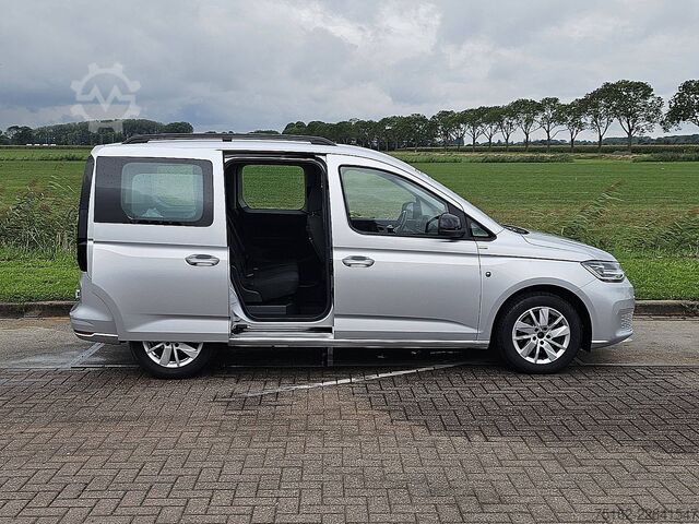 Személyszállítás VW CADDY 2.0 L1 Combi 5-Pers LED