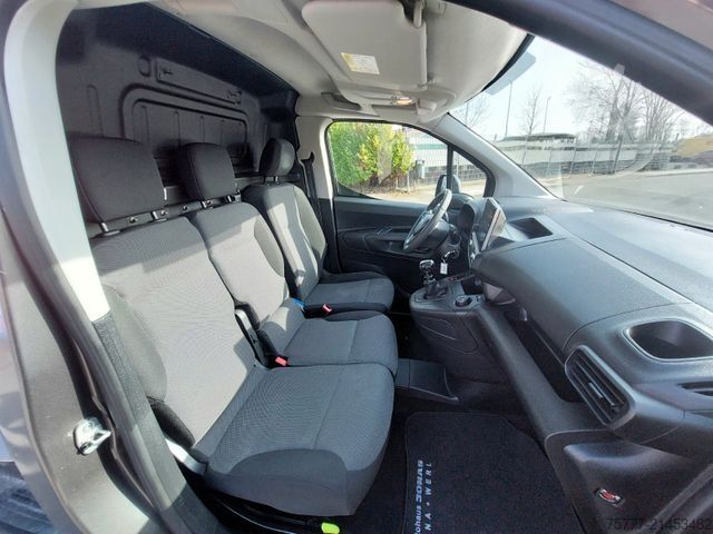 Fourgon tôlé OPEL Combo E Cargo XL 1.2 T -Kamera-Totw.-NAVI-Regal