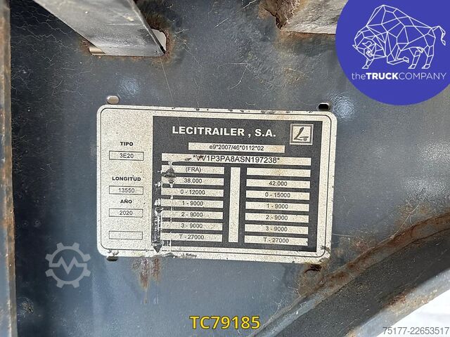 Atrelado da plataforma LeciTrailer 