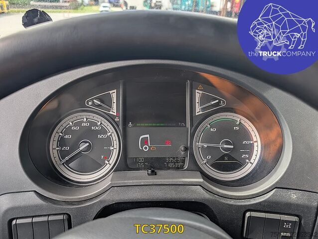 Podvozek s kabinou DAF XF 450