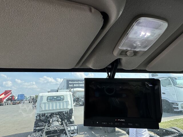 Roll-off kipper Fuso Canter 9C18 Abrollkipper 63990 Euro