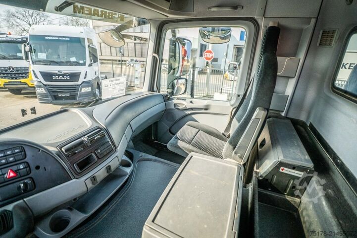 Kipper MERCEDES ACTROS 3241 K-MP3