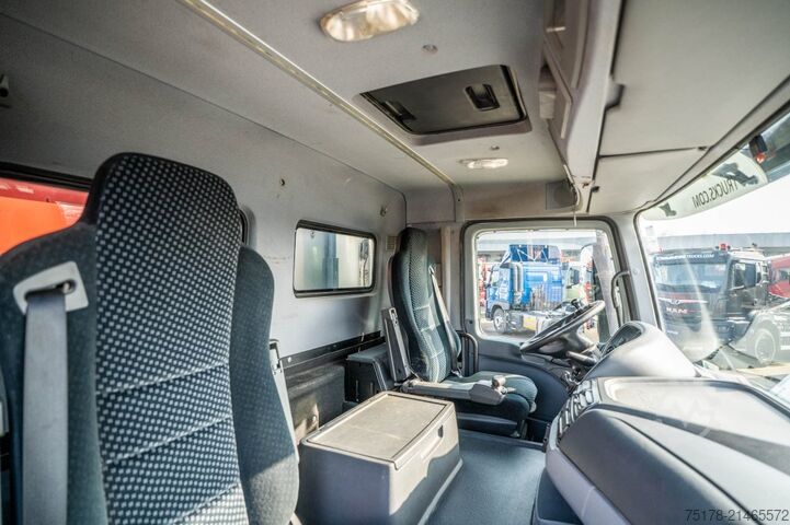 Kipper MERCEDES ACTROS 3241 K-MP3