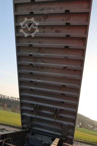 Kippers oplegger KEMPF SKM 35/3 AK Alukastenmulde