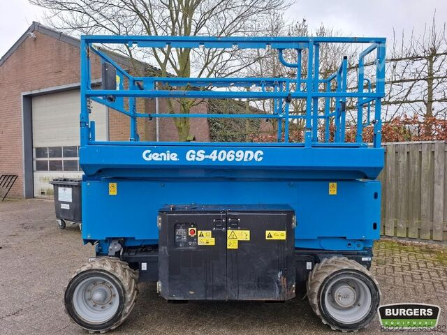 Schaarlift Genie GS4069 DC